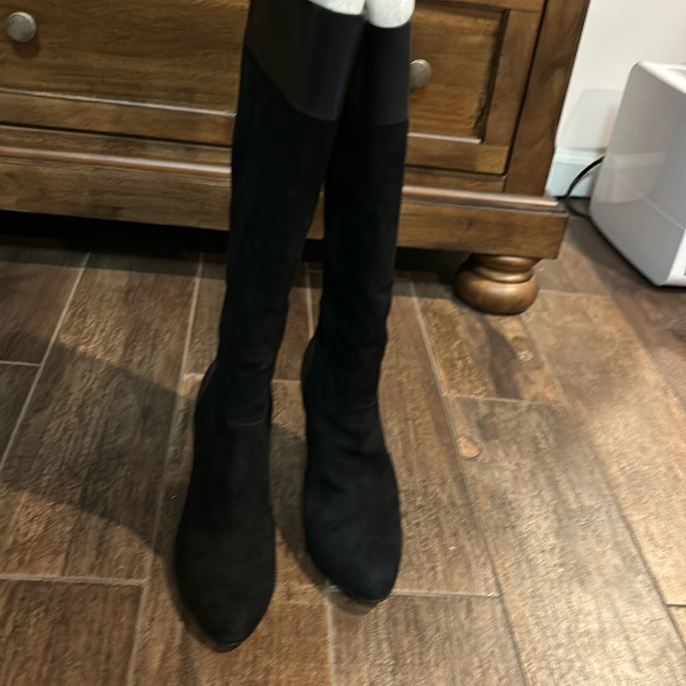Banana Republic black leather suede boots